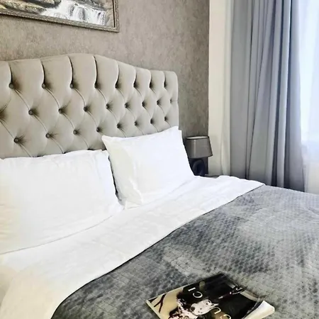Venus Hotel