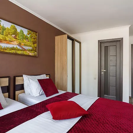 Venus Hotel 3*