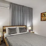 Venus 3*